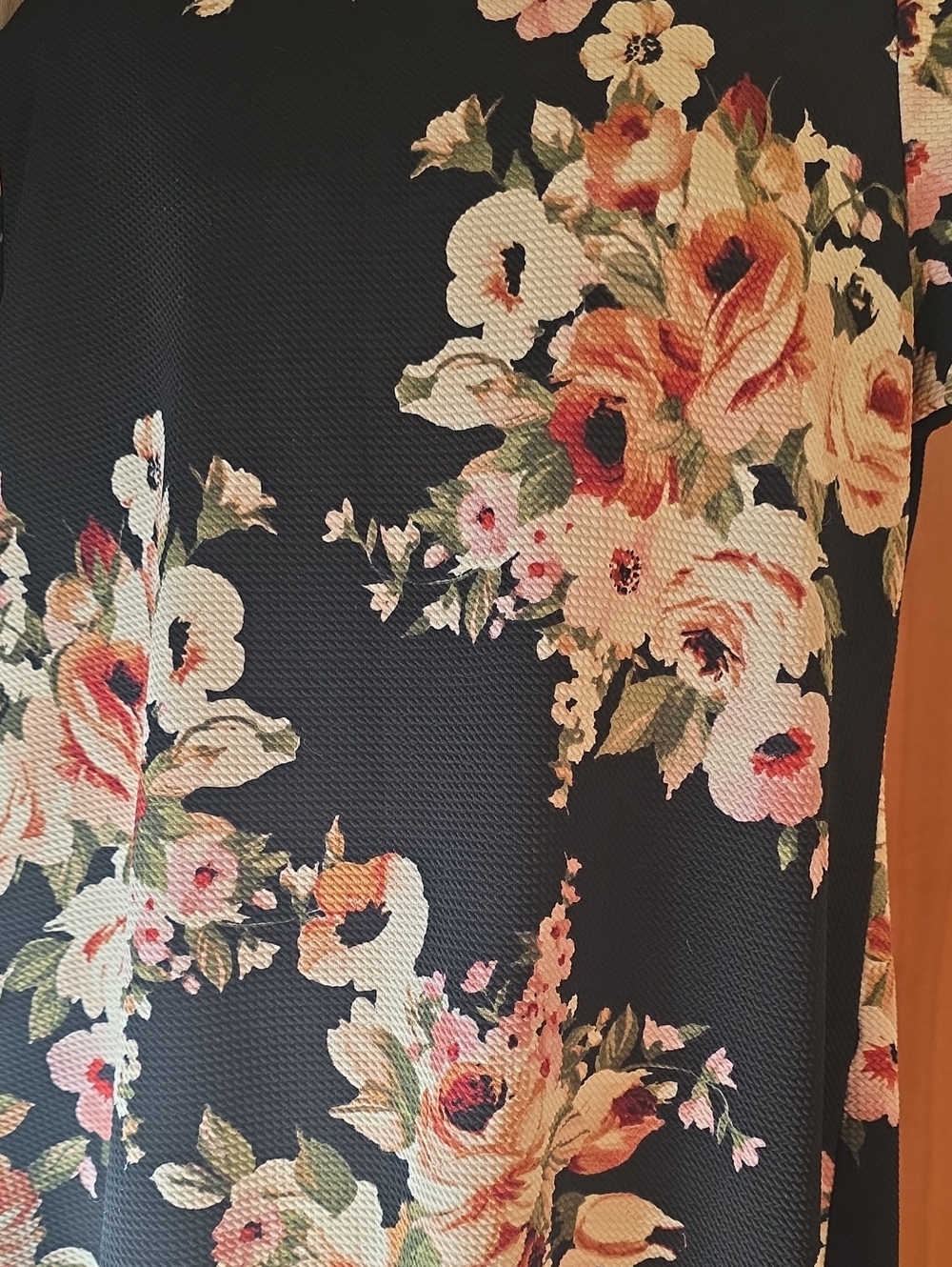 🌸"GLITZ" Pullover Stretch Short Sleeve Black Floral Midi Dress 2x - Picture 6 of 12